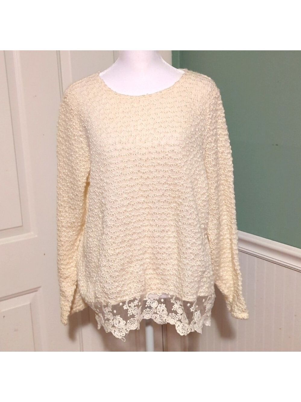 Forever 21 Exclusive Cream Lace Waistline Sweater Large